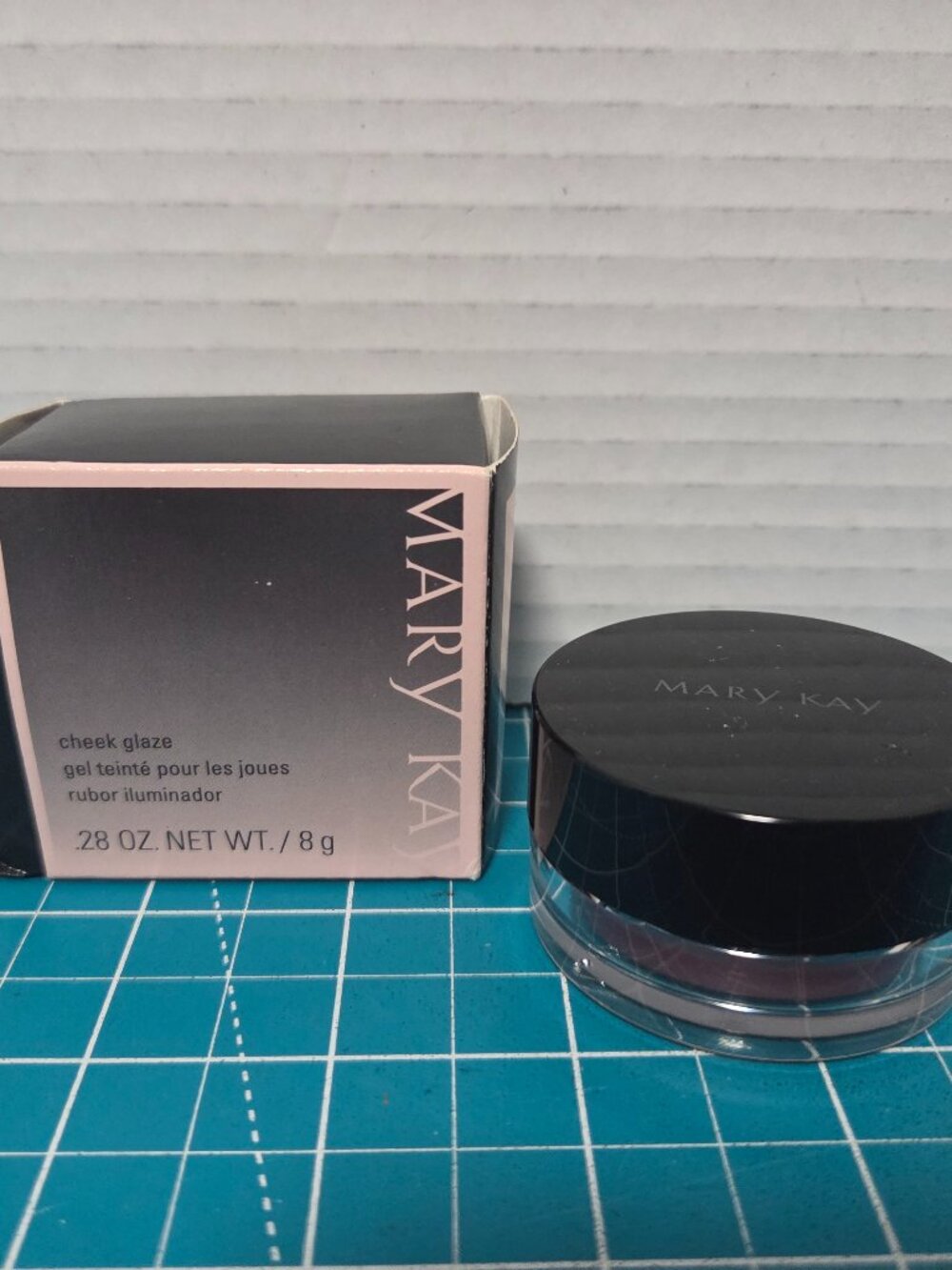 Mary Kay Cheek Glaze Pomegranate / Grenade 0.28 Oz #033568 New